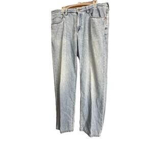 Tommy Bahama Pants Jeans Standard 38x30 Denim Straight Leg Distressed, Worn Boho